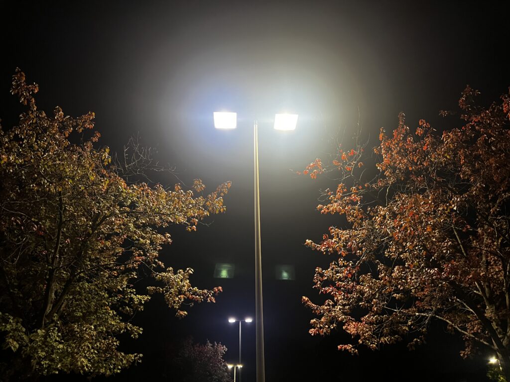 Brighter streetlights cut nighttime violence, but only for a while, study finds — Pittsburgh Real Estate news